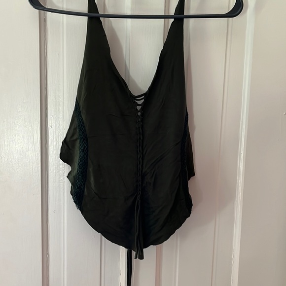 EARTHBOUND Tops - Earthbound tank